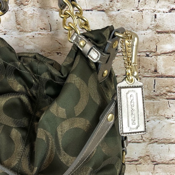 SOLD Coach Shoulder Bag - Picture 3 of 8